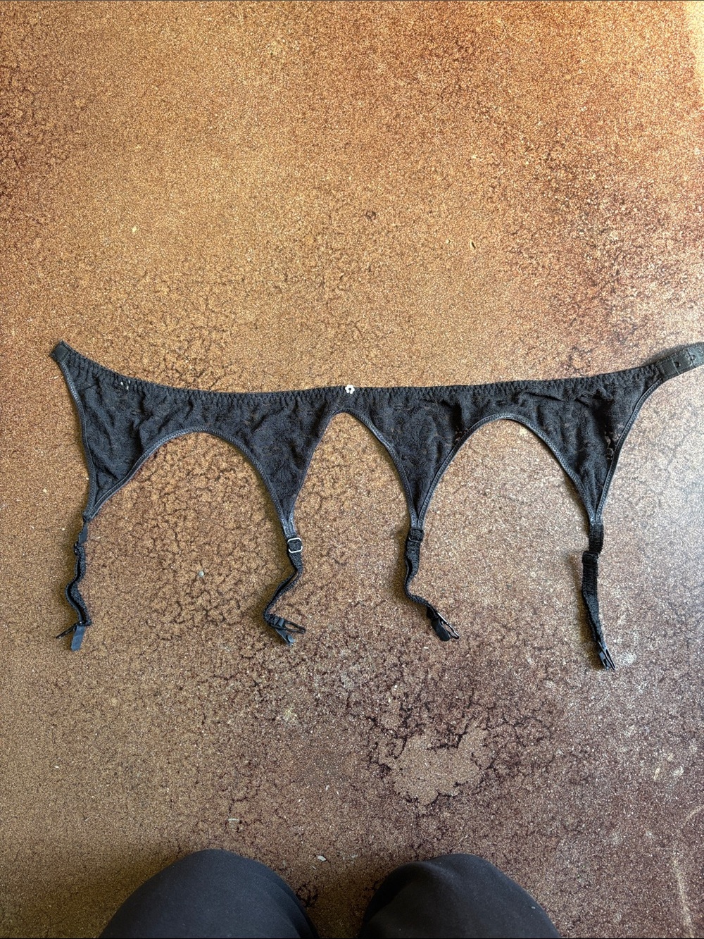 Garter belt